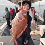 冬に向けての鯛ラバ釣行：カラーチェンジとアイテム選びの秘訣/田邊智晶(チセイ)