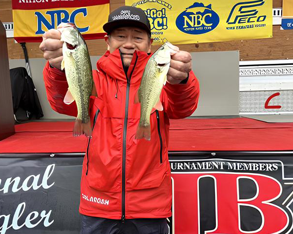 フィールドテスター　鈴木靖彦「JBバスプロ選手権西日本大会　エクスレッドで両日ノントラブルリミットメイク」