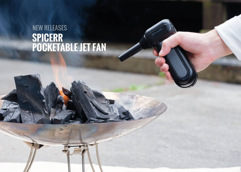 脅威の風速でホコリも水滴も吹き飛ばす! コンパクトで万能な【SPICERR ポケッタブルジェットファン】! 脅威の風速でホコリも水滴も吹き飛ばす! コンパクトで万能な【SPICERR ポケッタブルジェットファン】!