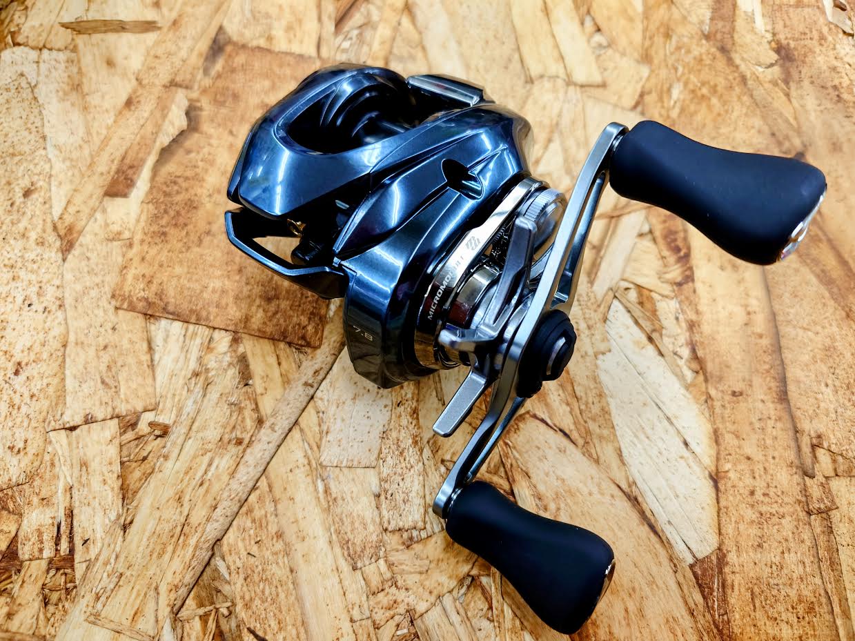 【新商品】シマノ　アルデバランDC31HG、XG